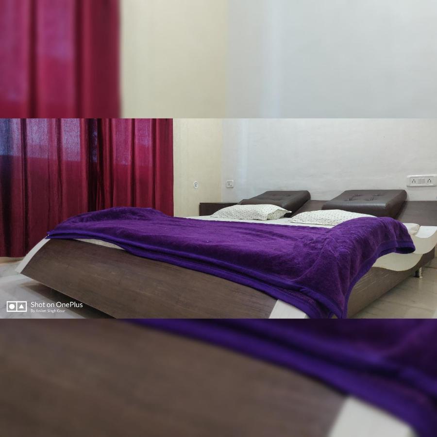 אורצ'ה Couple Friendly Hotel - Sunset מראה חיצוני תמונה