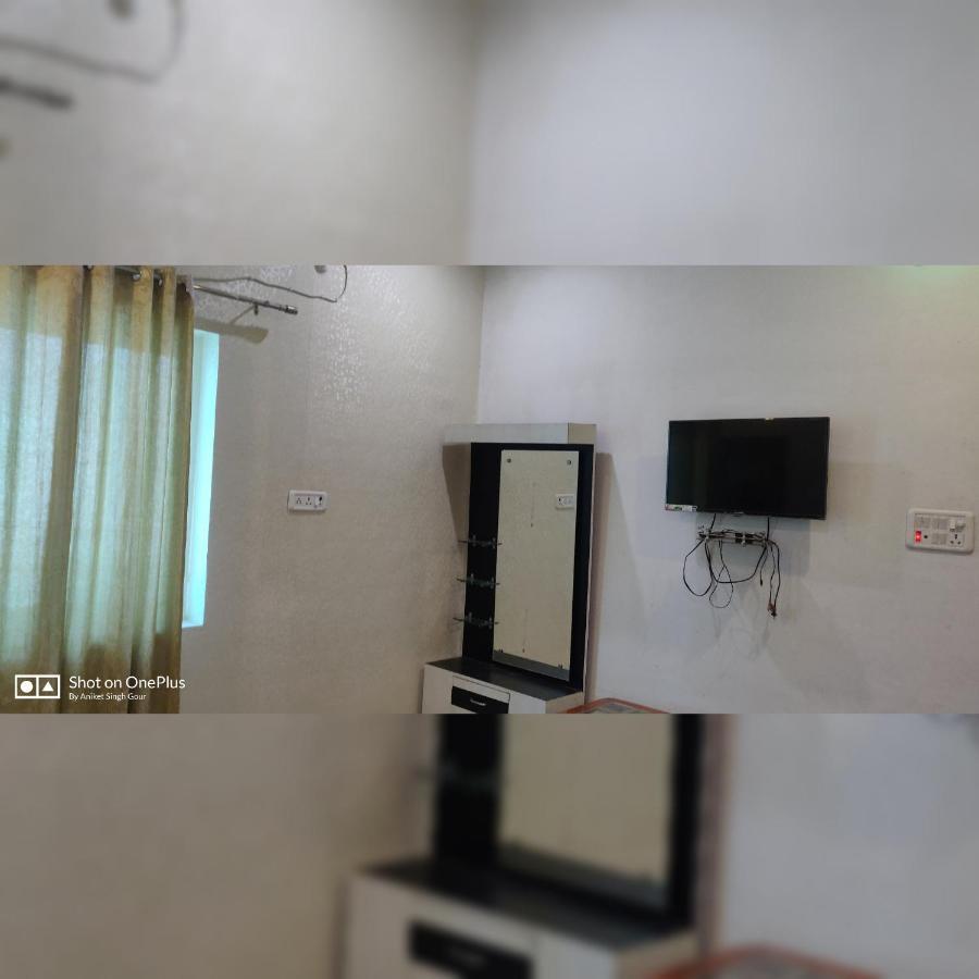 אורצ'ה Couple Friendly Hotel - Sunset מראה חיצוני תמונה