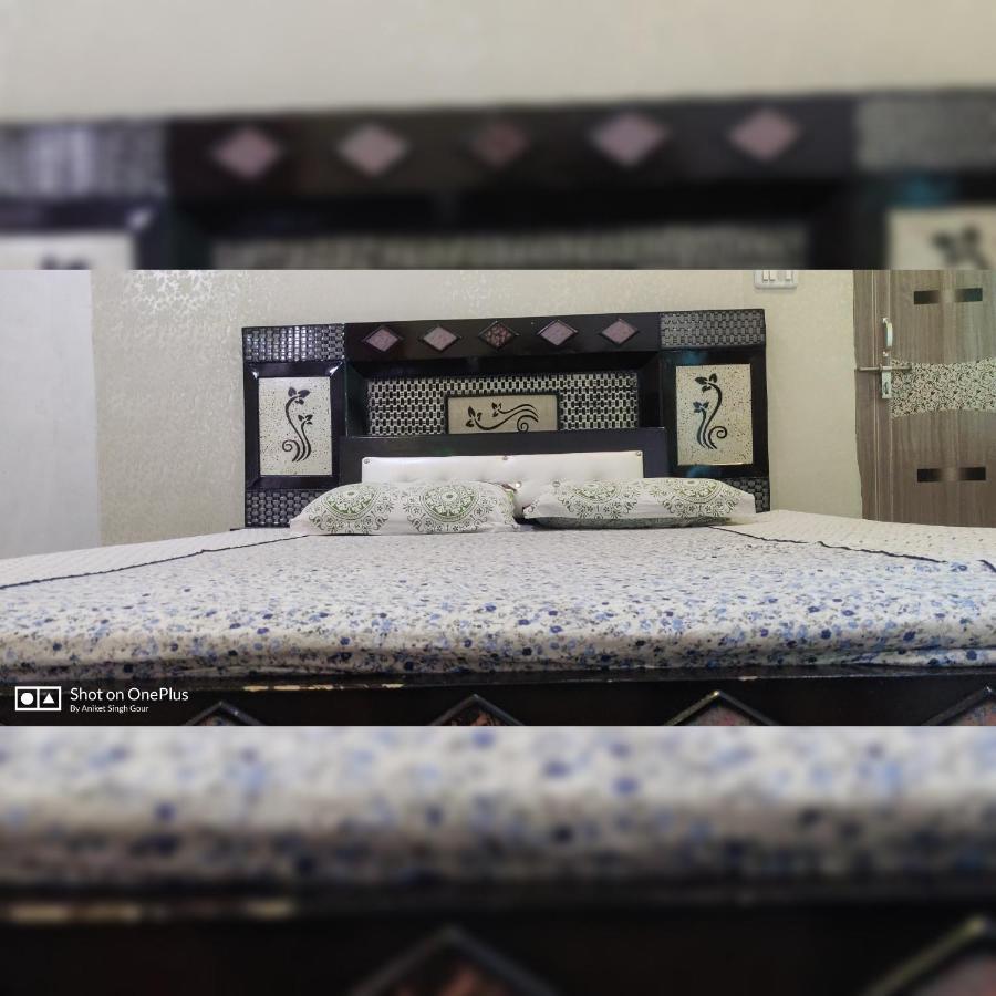 אורצ'ה Couple Friendly Hotel - Sunset מראה חיצוני תמונה