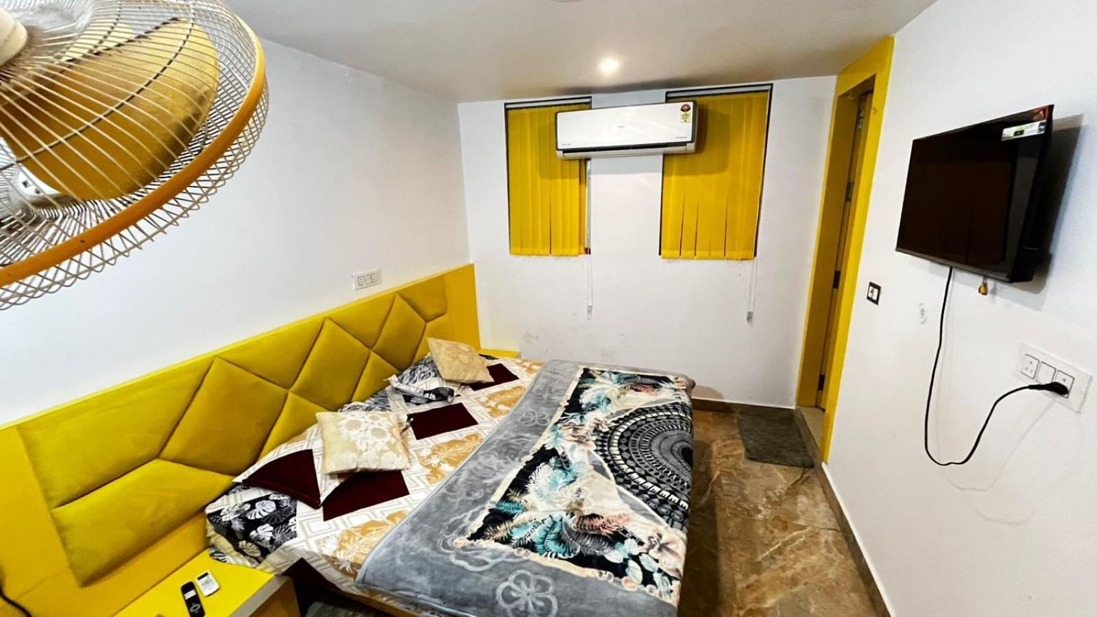 אורצ'ה Couple Friendly Hotel - Sunset מראה חיצוני תמונה