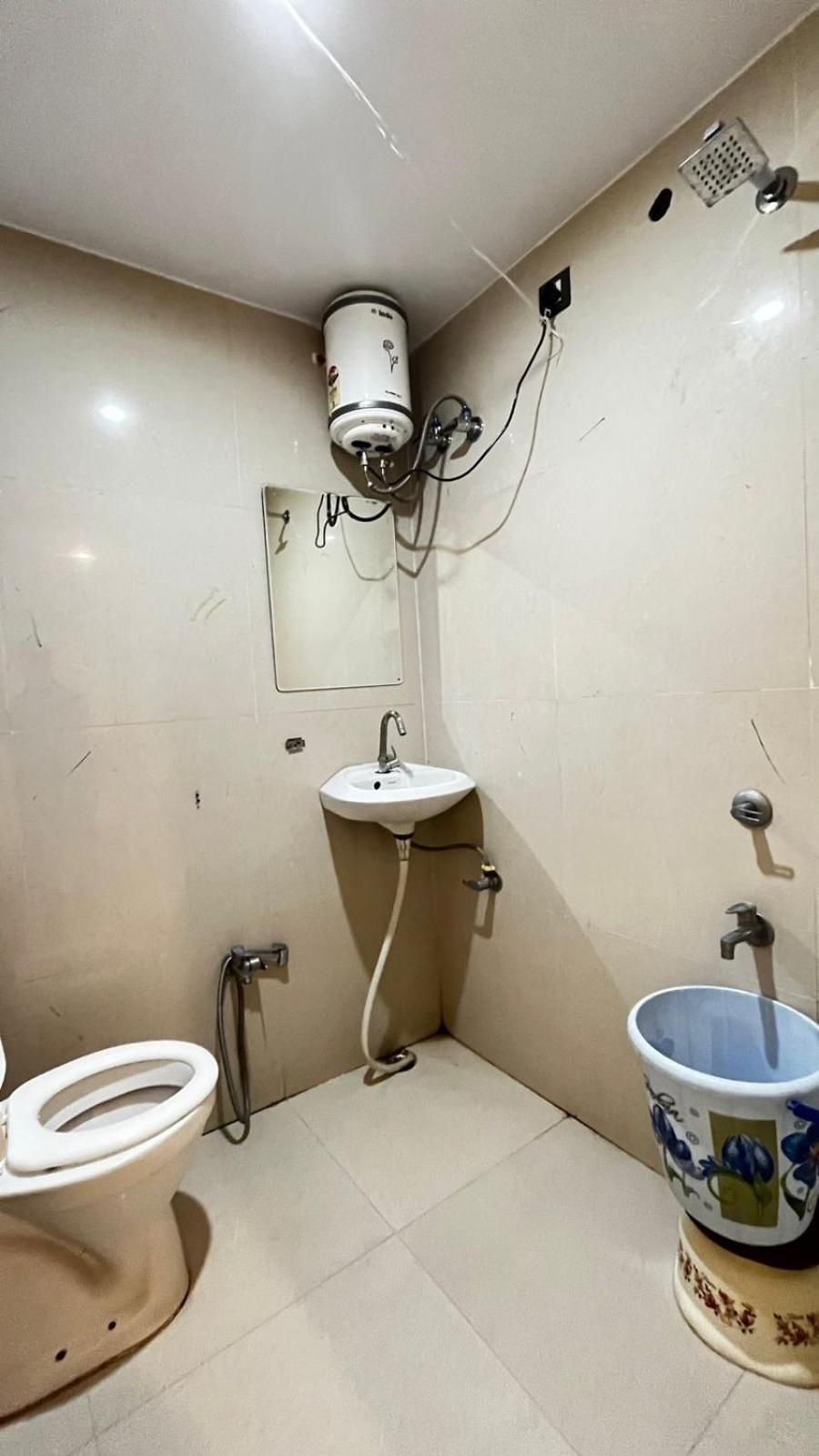 אורצ'ה Couple Friendly Hotel - Sunset מראה חיצוני תמונה