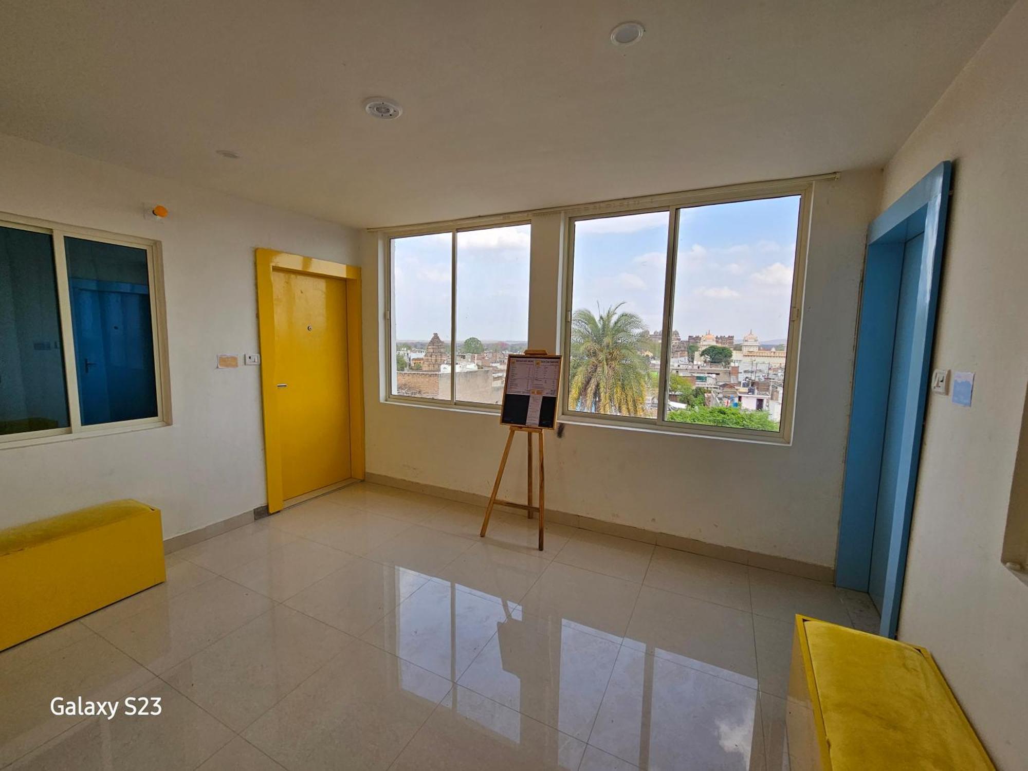 אורצ'ה Couple Friendly Hotel - Sunset מראה חיצוני תמונה