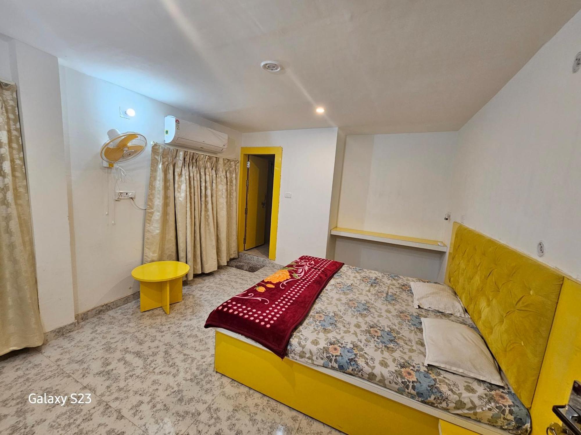 אורצ'ה Couple Friendly Hotel - Sunset מראה חיצוני תמונה