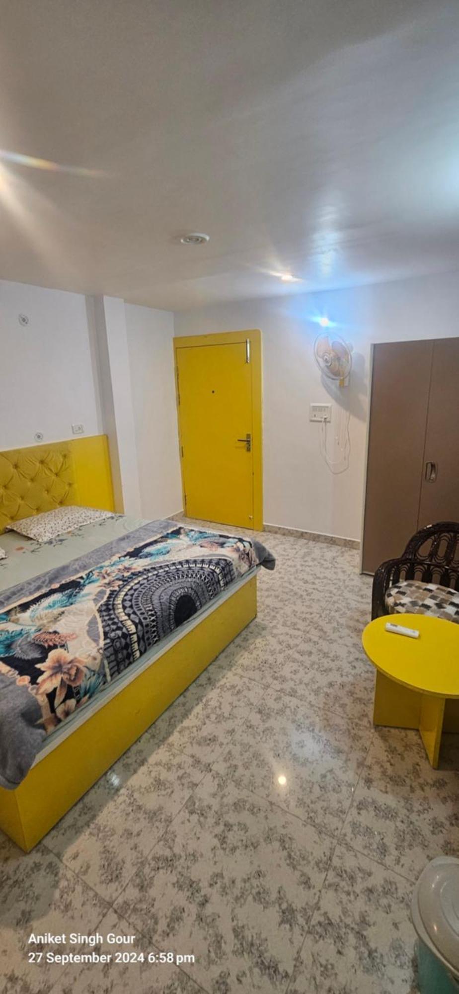 אורצ'ה Couple Friendly Hotel - Sunset מראה חיצוני תמונה